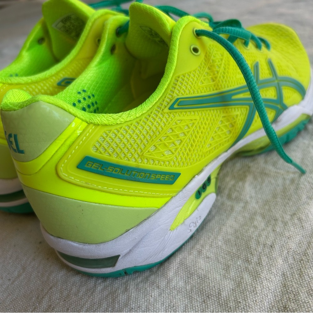 ASICS Women’s Gel-Solution Speed Yellow & Teal/Green Sneakers (Size 9.5/41.5)
